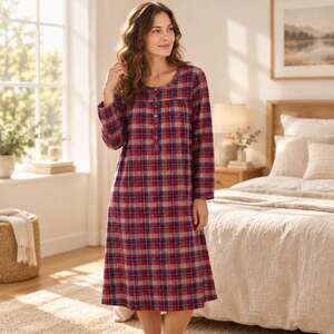 Aria Collection Nightgown Size M Red Plaid Fleece Sleepwear